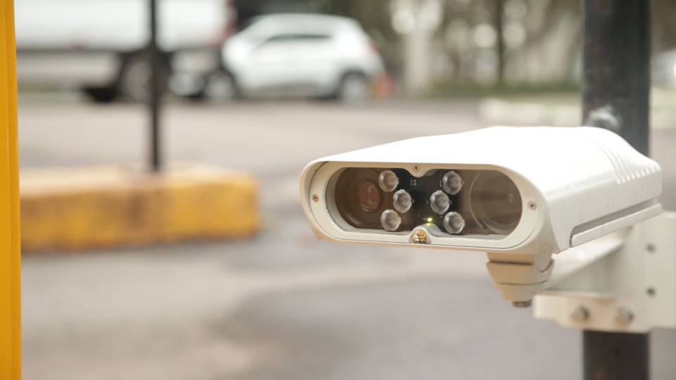 AutoVu automatic license plate recognition (ALPR) | Product